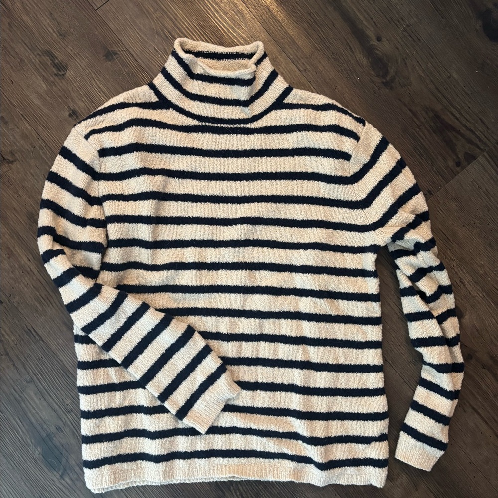 Jcrew Factory Sweater - Size Small